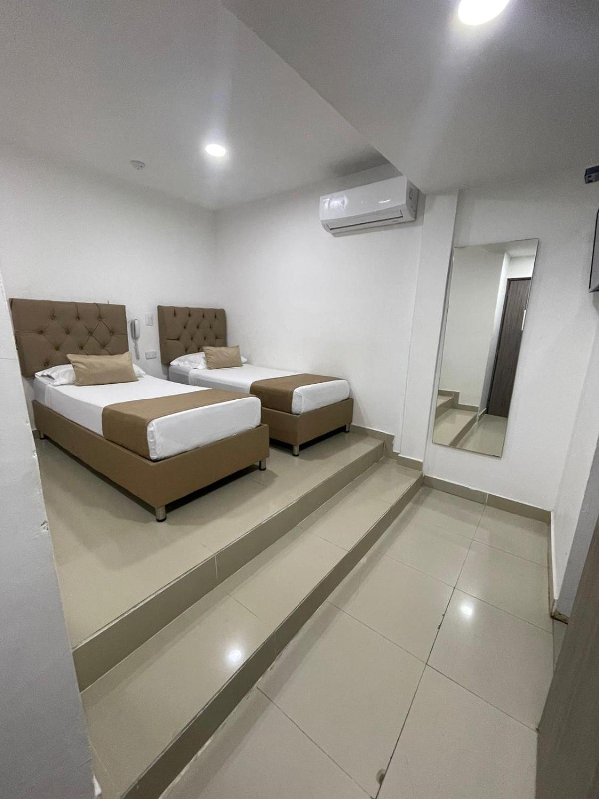 Hotel Hernandez Ctg Cartagena Exterior foto